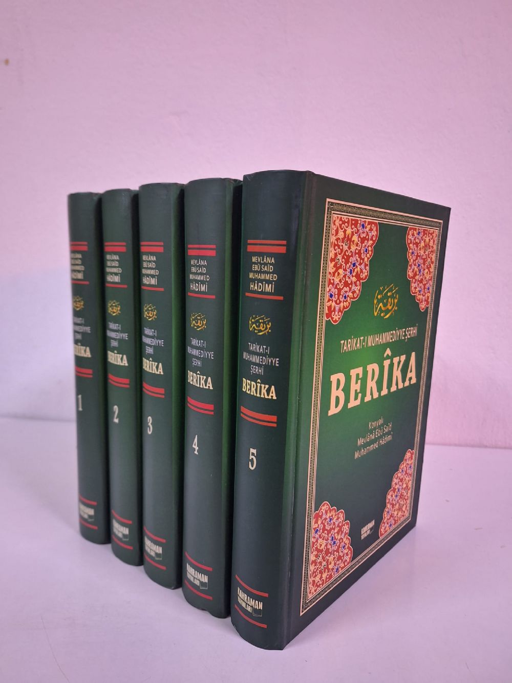 Berika | 5 Cilt | Kitap Ka��d� | B�y�k Boy